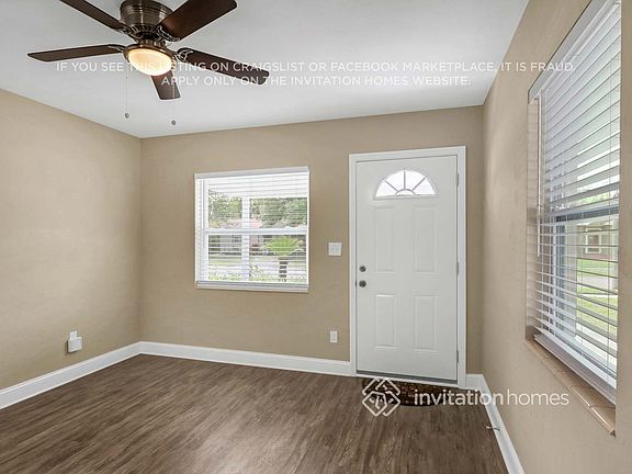 4th image of 3735 27th Ave S
