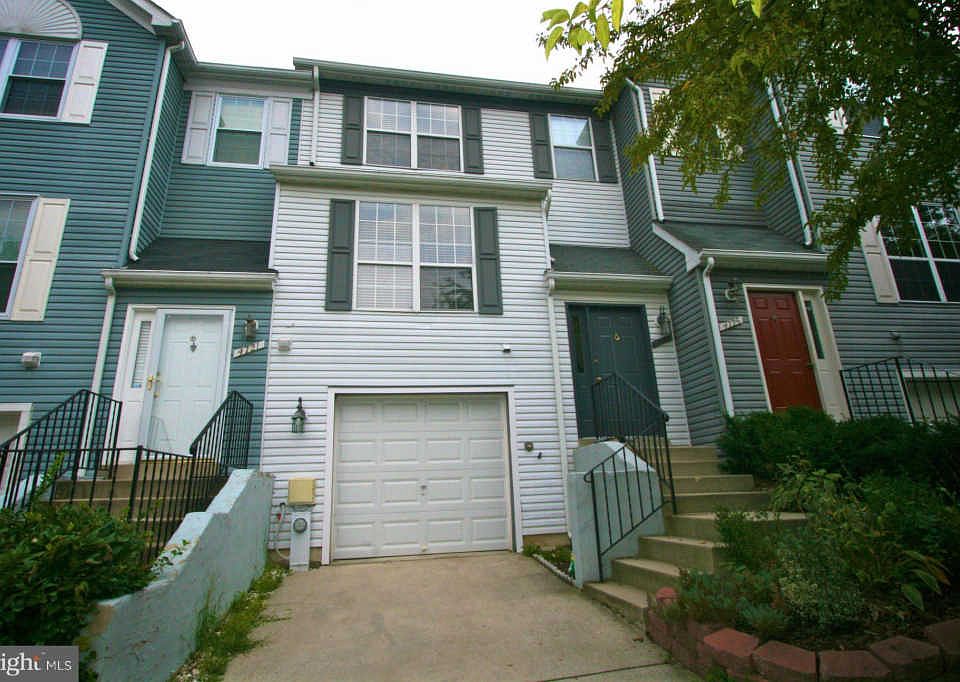 1st image of 4723 Leyden Way