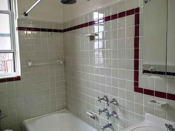 5th image of 6265 Saunders St APT 4B