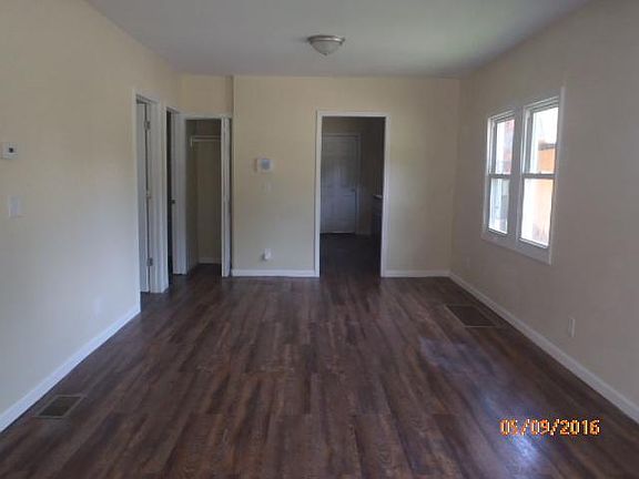 2nd image of 2545 Van Brunt Blvd