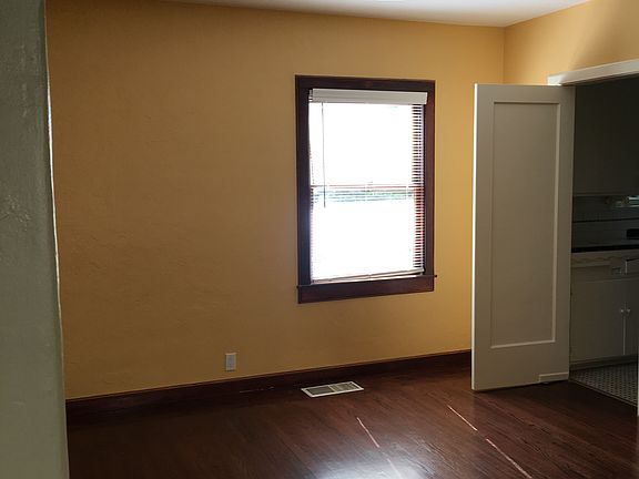 5th image of 2030 14th St #1