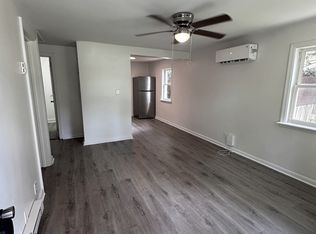 840 Alma Dr, Norfolk, VA 23518