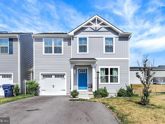 2nd image of 768 Raeann Dr