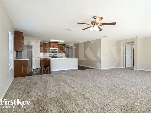 5th image of 3300 Canyon Falls Dr