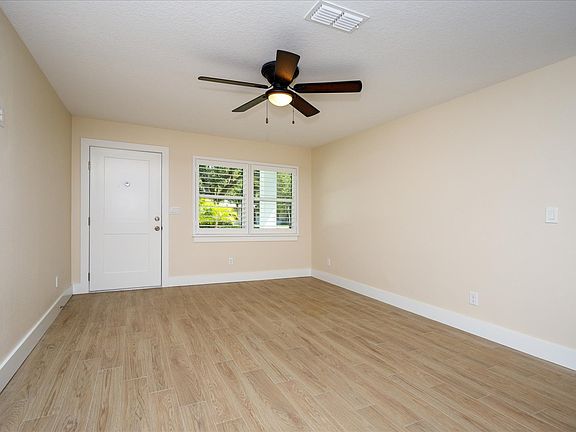 4th image of 1514 Nevada Ave