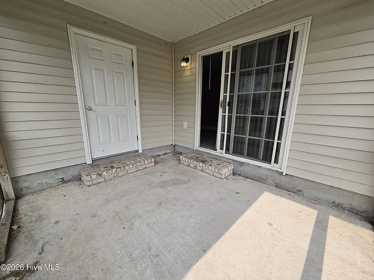 2045 Cambria Dr #A — Photo 15