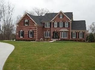 50557 Laurel Ridge Ct, Northville, MI 48168