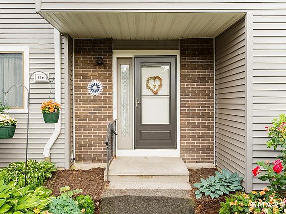3rd image of 116 Shagbark Drive #116