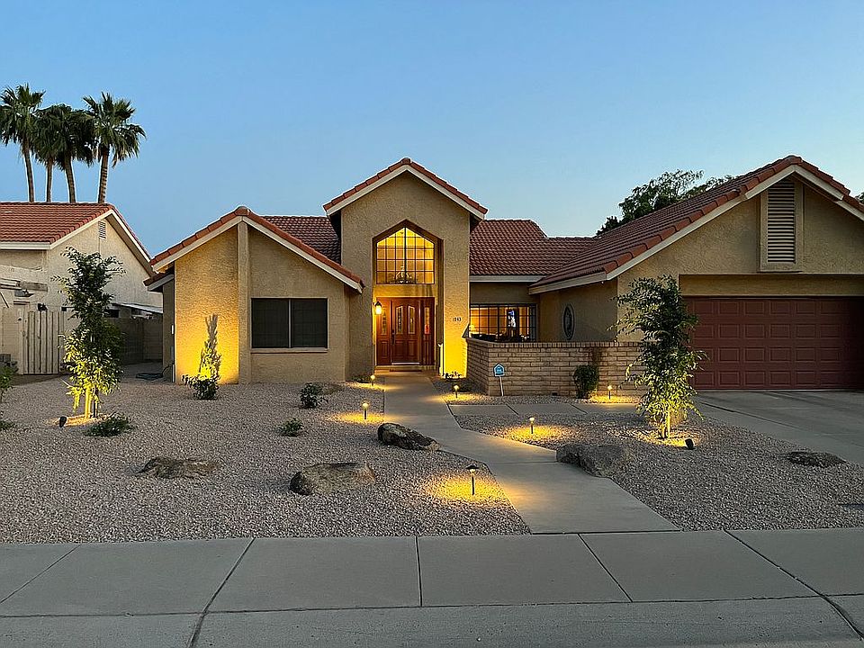 1st image of 1943 E Vinedo Ln