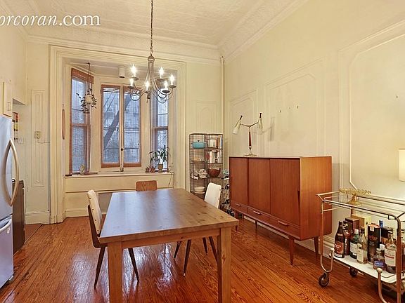 4th image of 274 Degraw St