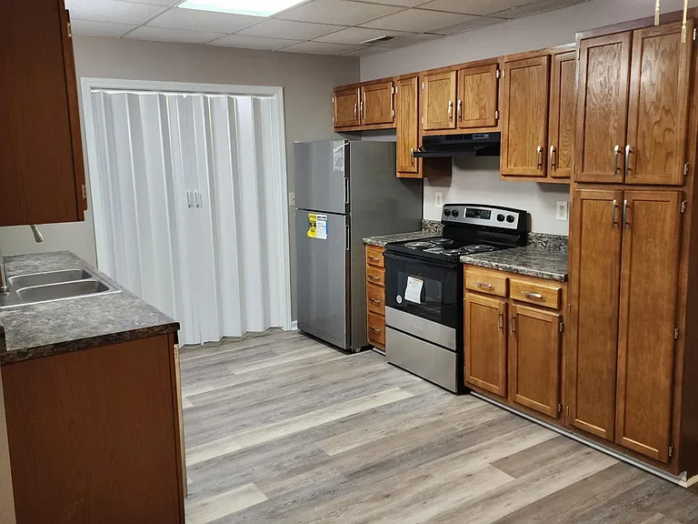 740 Sunnyside Rd #2 — Photo 8