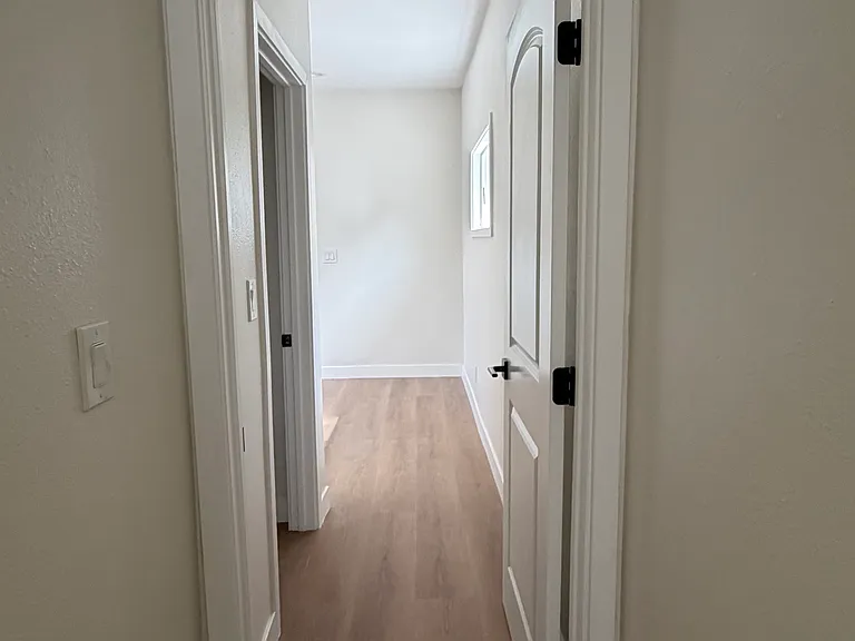 1608B S Songish St — Photo 21