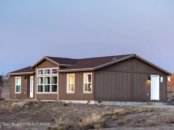10 Hawk Path, Pinedale, WY 82941