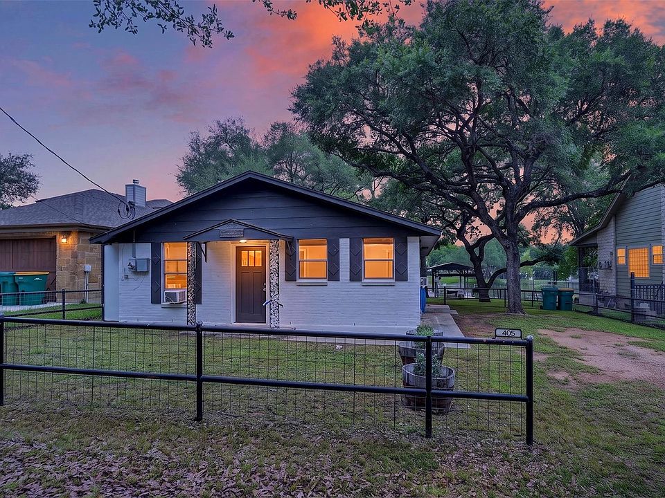 1st image of 405 Robinhood Ln