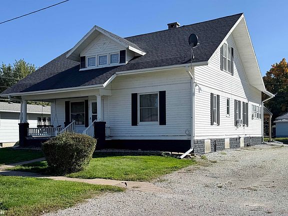 4th image of 106 W Ames St