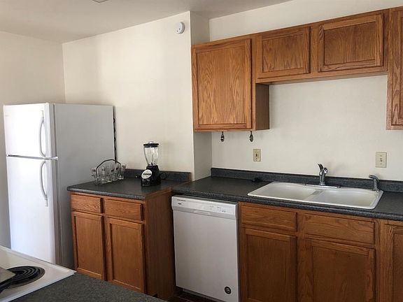 5th image of 1327 Eureka St