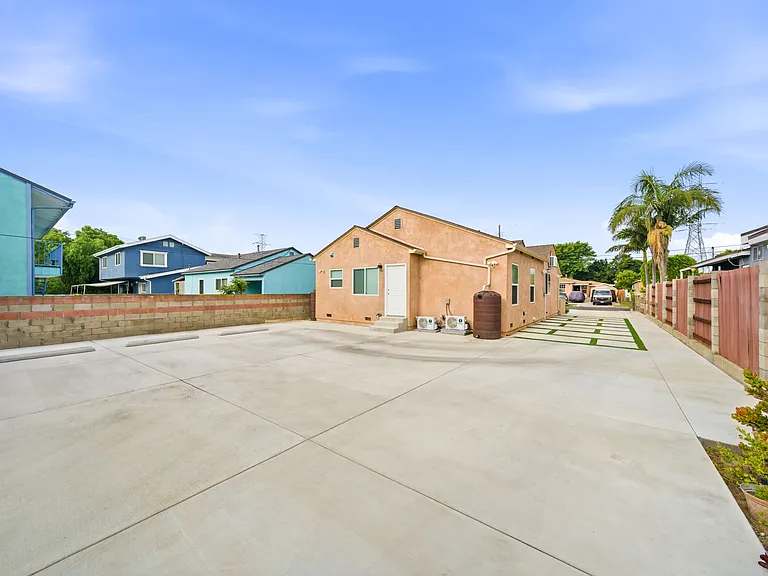 16306 S Denver Ave — Photo 30