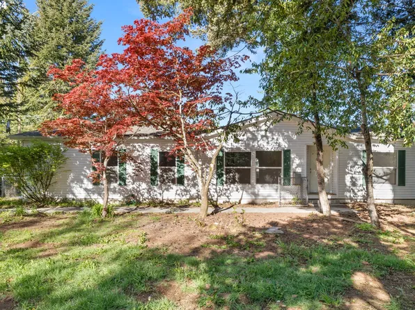 711 SE Lucy Ln, Cascade Locks, OR 97014