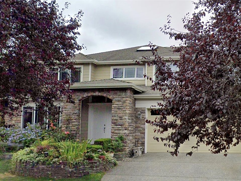 1st image of 13104 NE 70th Drive