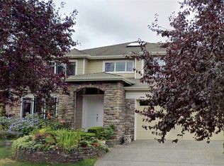 13104 NE 70th Dr, Kirkland, WA
