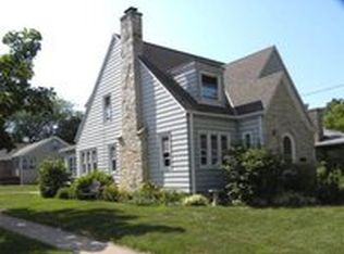 126 Riverlawn Ave, Watertown, WI 53094