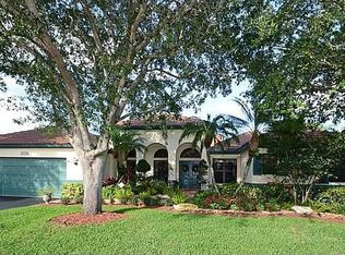 2870 Old Orchard Rd, Davie, FL 33328