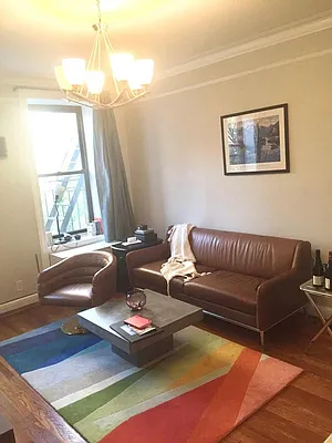 Rented by Victor Barbenes, LREB | media 2