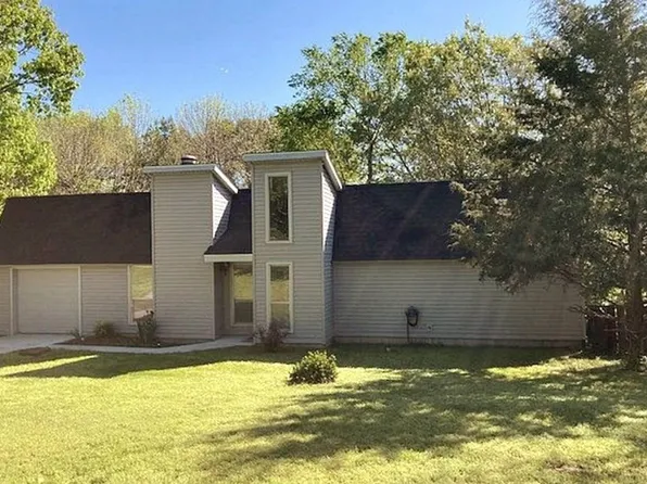 1974 N Juneway Ter, Fayetteville, AR 72703