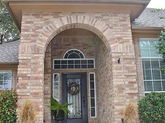 2nd image of 2706 Kneese Dr