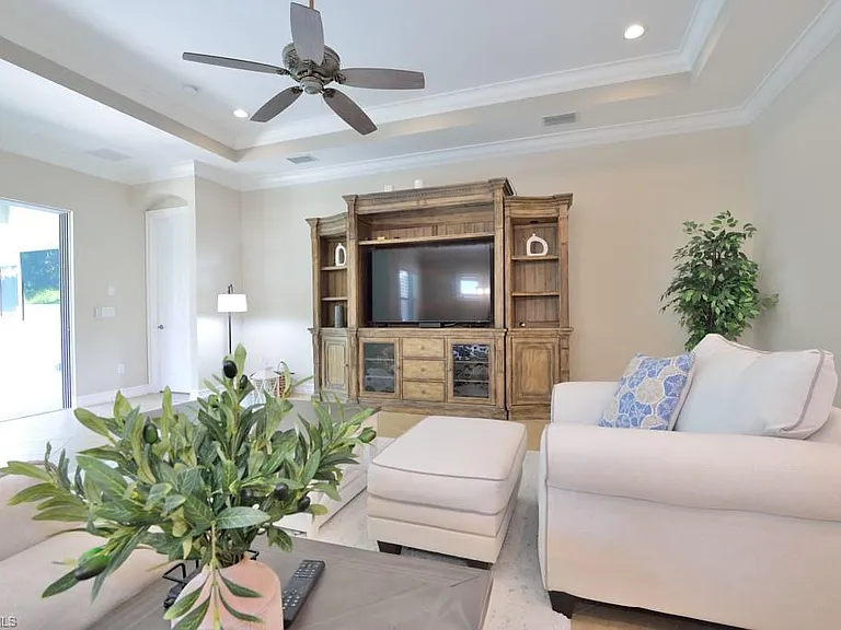 3951 Otter Bend Cir — Photo 9