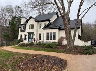 9831 Frost Creek Dr, Ooltewah, TN 37363