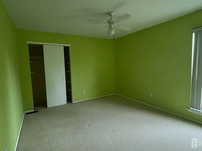 178 Linda Ln — Photo 17