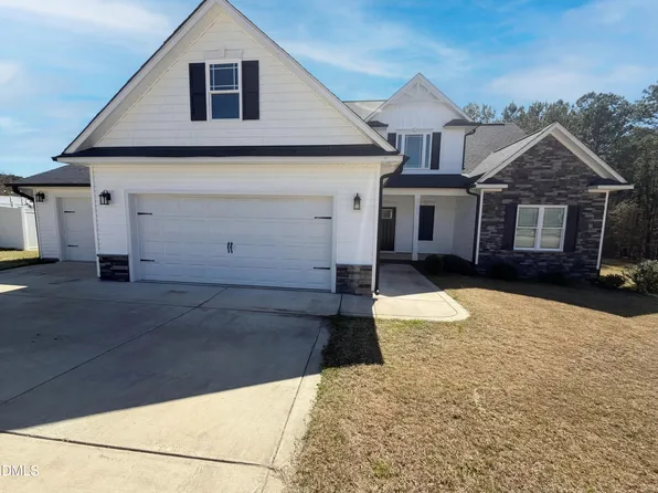333 Oakhaven Dr, Holly Springs, NC 27540