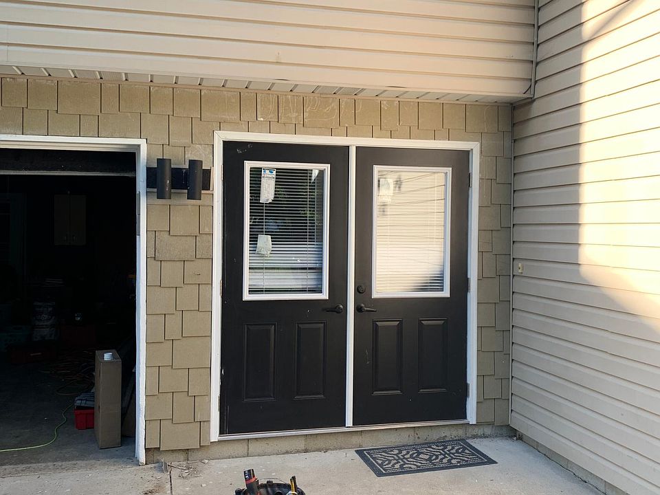 1st image of 206 W Charter Dr #206