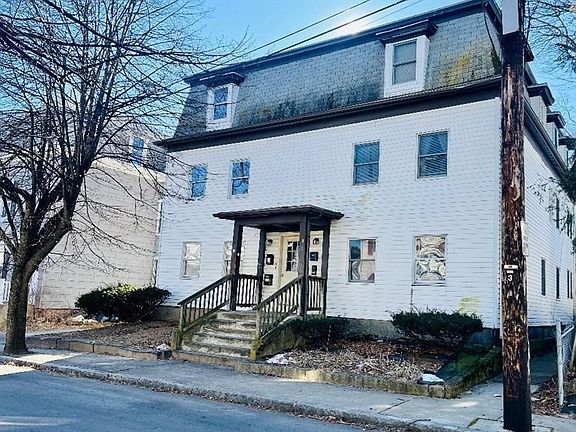 2nd image of 16-18 Bartlett St
