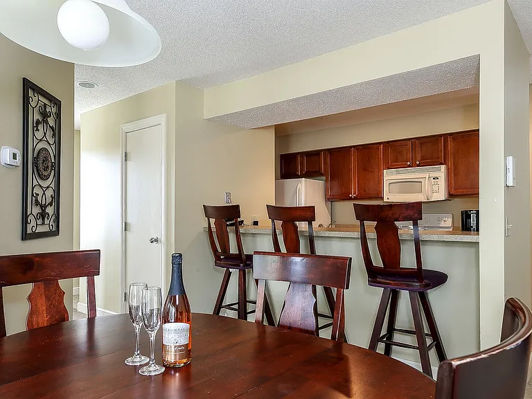 5569 Golfview Ct #5569 — Photo 16
