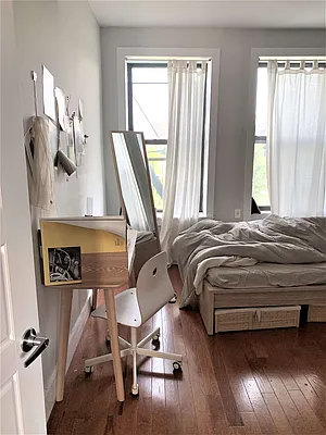 Rented by The Hamilton Group | media 6