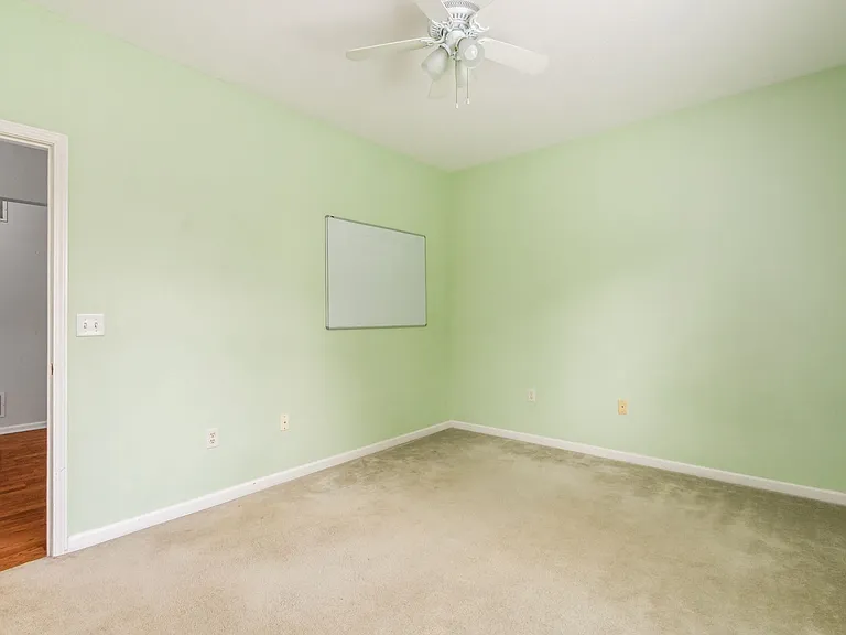 8057 Cranes Crossing Dr — Photo 19