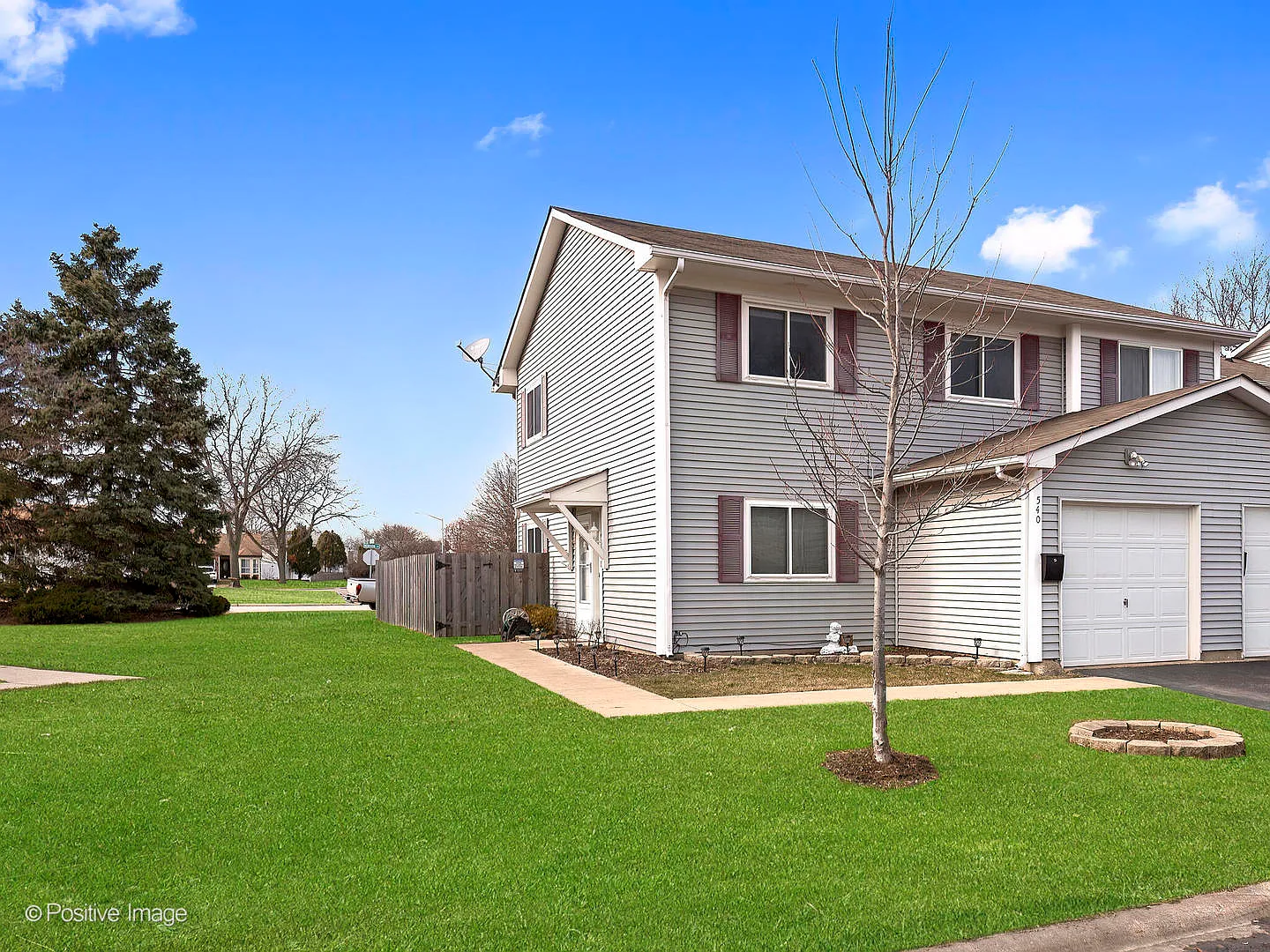540 Alton Ct photo 1