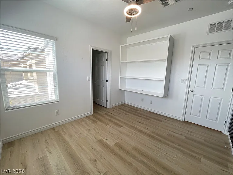 7035 Denio Island St — Photo 14
