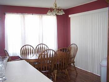 4th image of 423 N Savage Ct