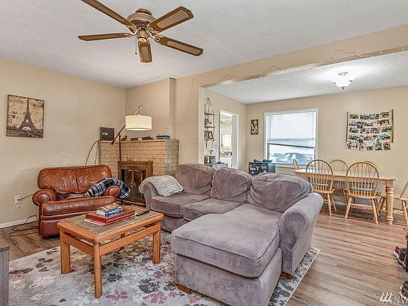4th image of 1100 N 18th Ave