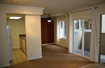 3rd image of 4222 Menlo Ave Unit 3