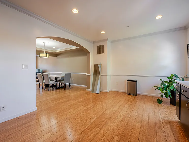 5123 D St SE — Photo 11