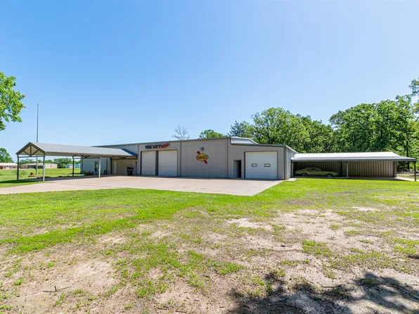 129 Rs County Rd #2222, Emory, TX 75440
