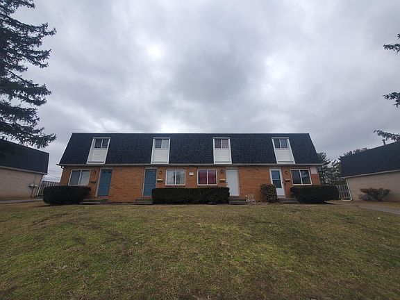 2nd image of 3431 Beachworth Dr