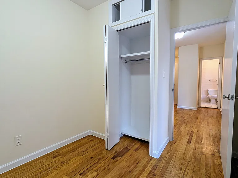 506 E 82nd St #16 — Photo 7