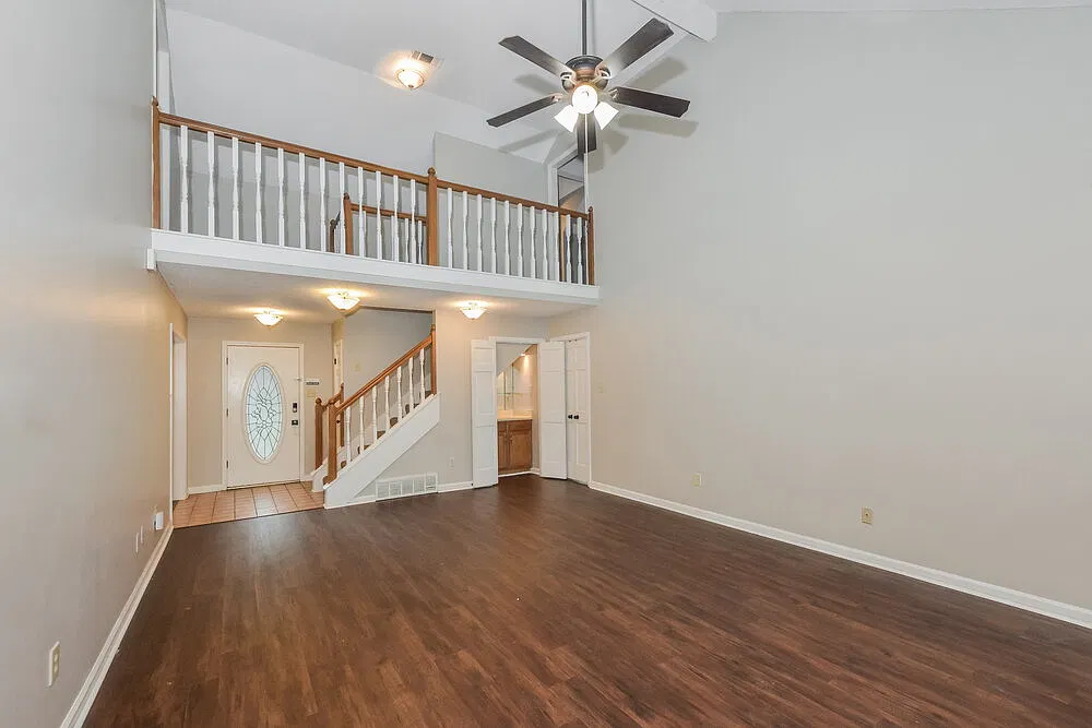 4 bed, 3.0 bath, 2653 sqft, $2,185 — Photo 4