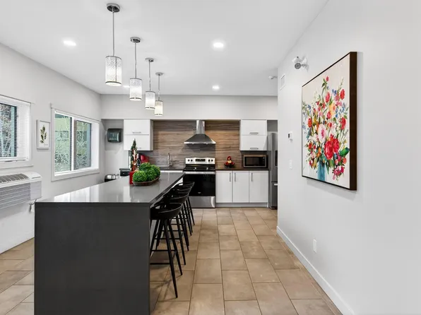 Creekview Heights Apartments