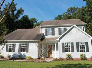 885 Pine Valley Rd, Jacksonville, NC 28546